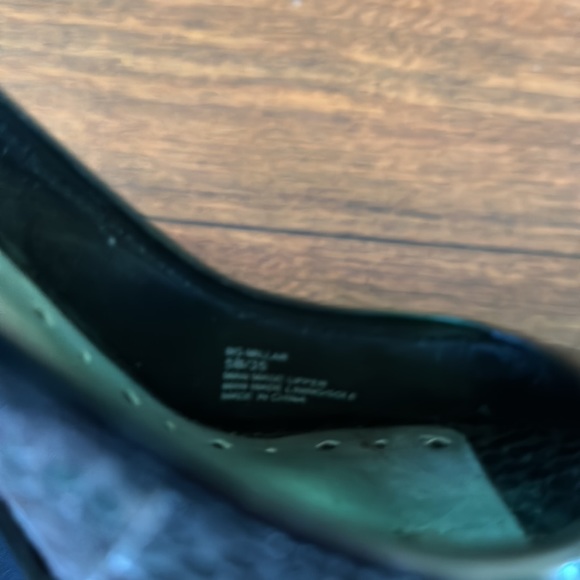 👠👠BCBGirls Peeptoe High Heeled Shoes 👠👠 - Picture 8 of 8